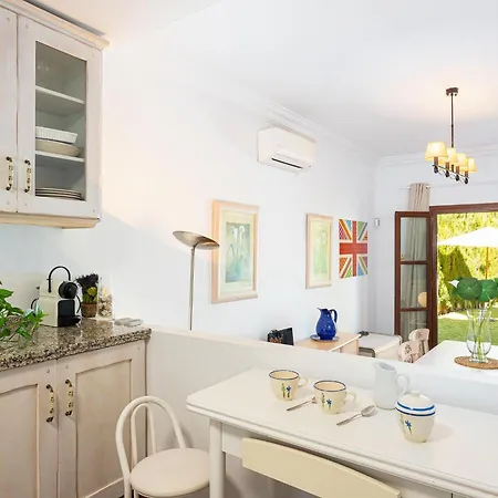 Будинок відпочинку Faro's Isla De Guadalmina