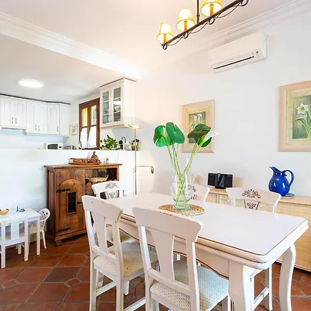 Holiday home Faro's Isla De Guadalmina *