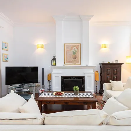 Faro's Isla De Guadalmina Holiday home