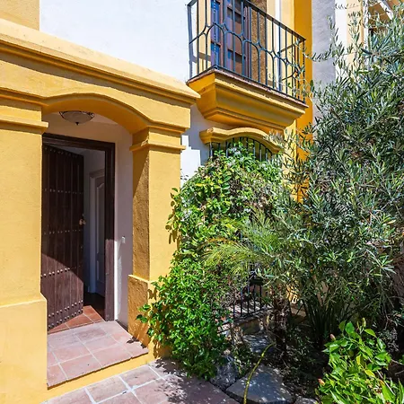 Holiday home Faro's Isla De Guadalmina