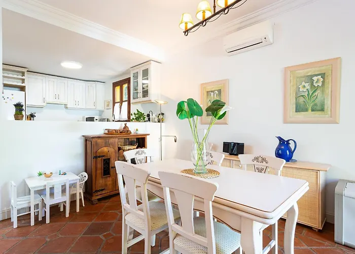 بيت للعطل Faro's Isla De Guadalmina *